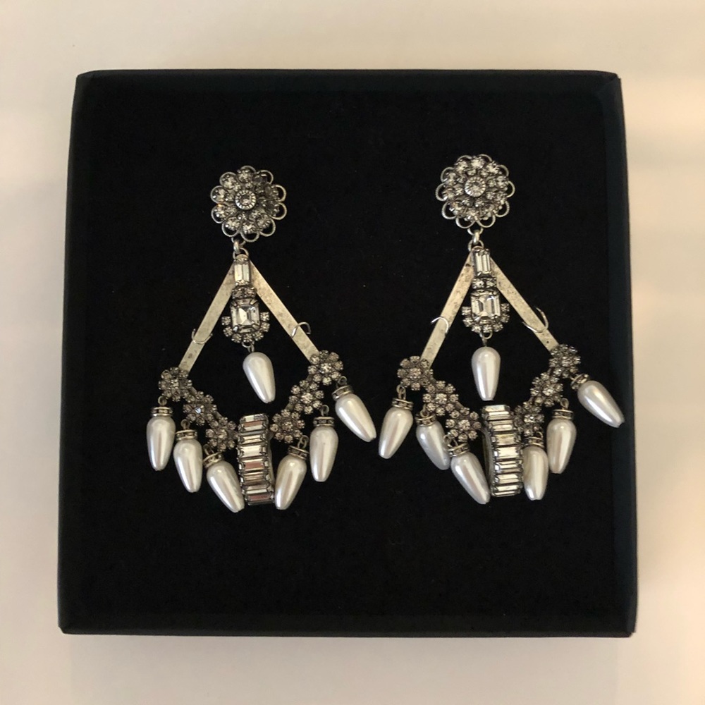 Dylanlex Becker earrings